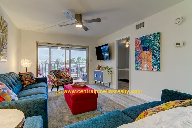 Photo - 175 116th Ave Unidad 104