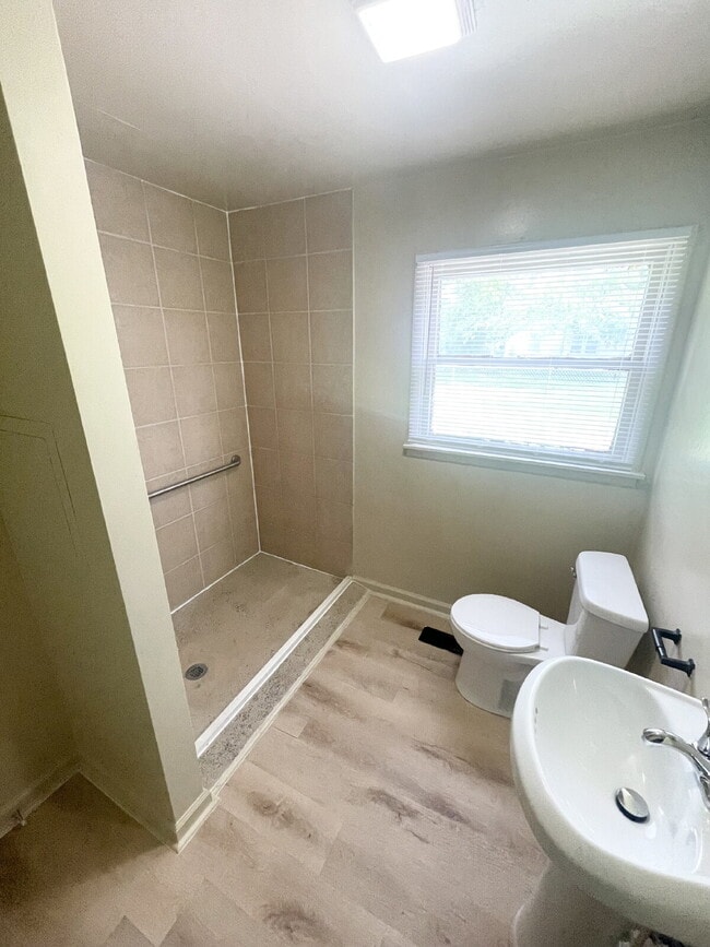Photo - Near Eastside 3BR House ready to LEASE!