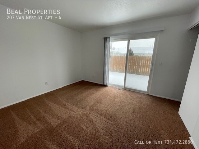 Photo - 207 Van Nest St Unit 4