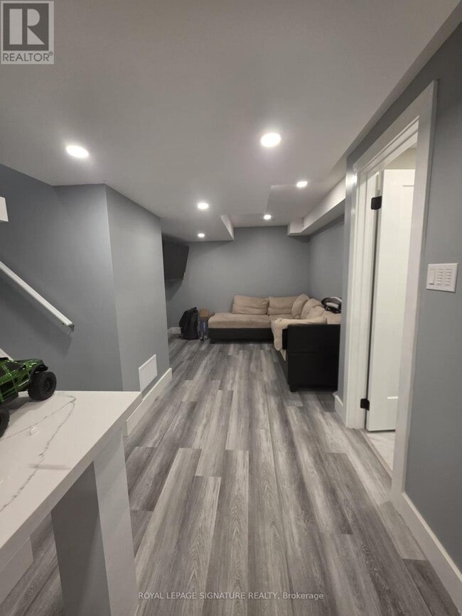 Photo - 103 Archer Ave