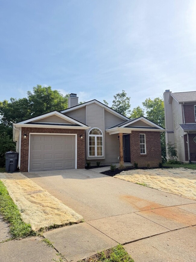 Photo - 3309 Squire Creek Way