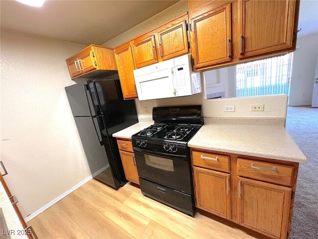 Building Photo - 4730 E Craig Rd Unit 2090