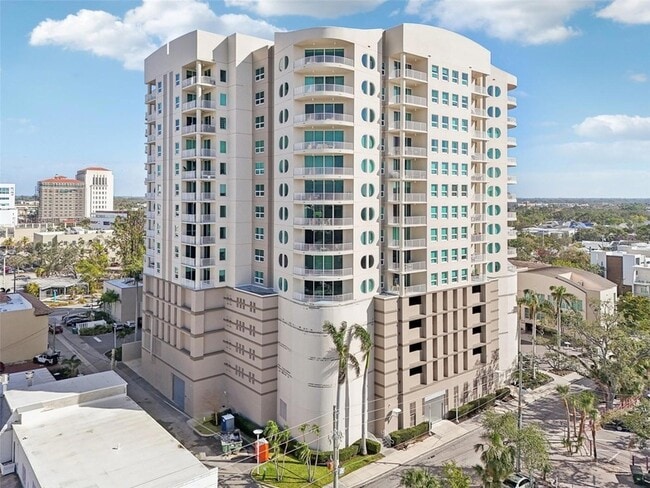 Photo - 1771 Ringling Blvd Unidad 1001