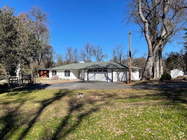 Building Photo - 49175 Ravens Roost Ln Rental