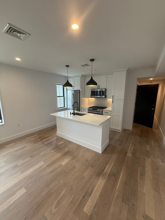 Photo - 631 Saratoga St Unit 3