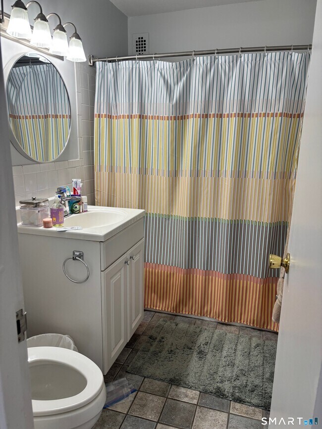 Photo - 65 Glenbrook Rd Unit APT 12D