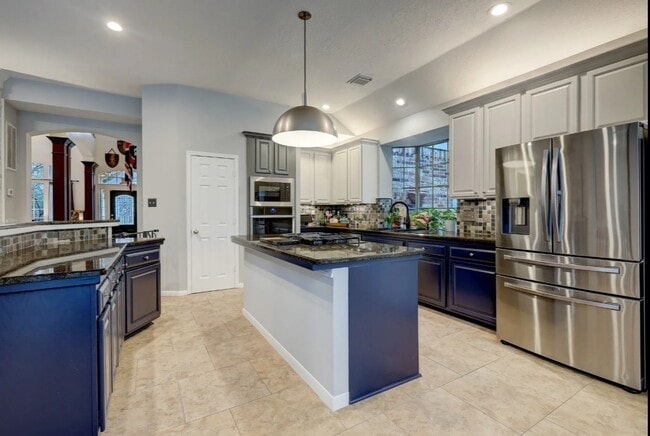 Photo - 7807 Allegro Dr