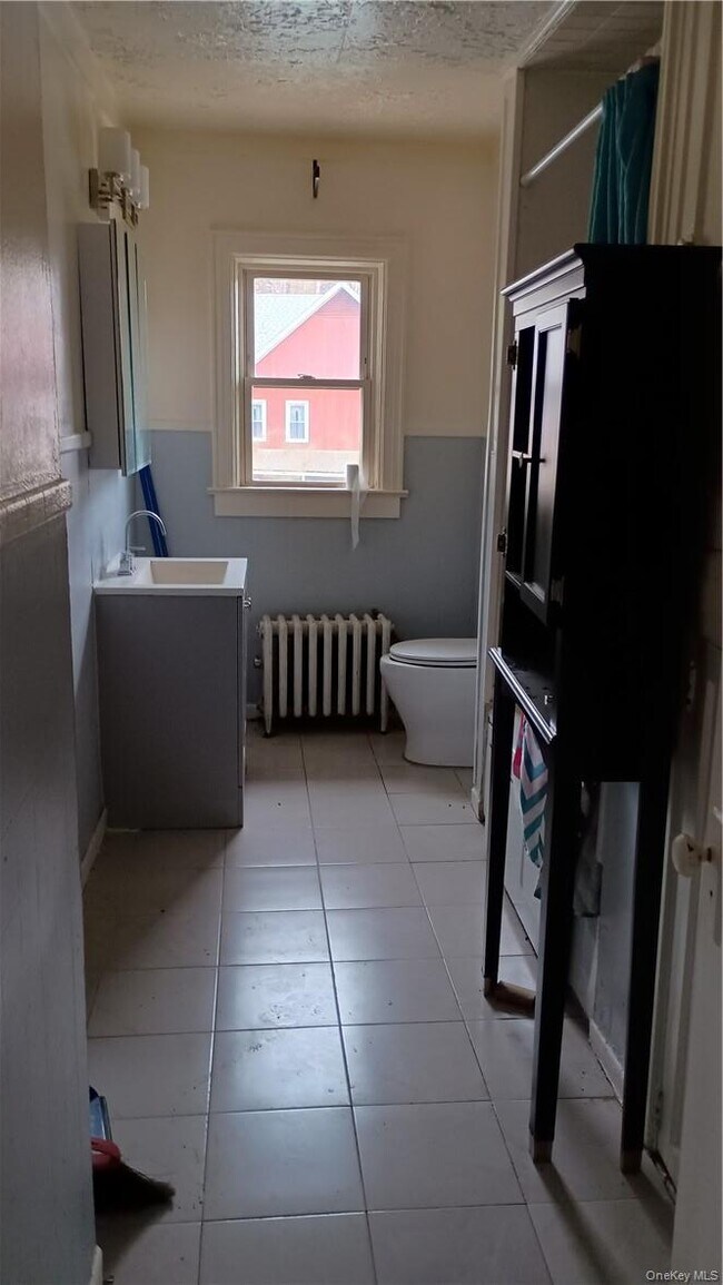 10 Church Ave Unit 5