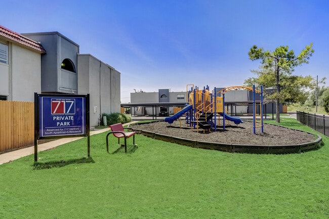 Photo - 717 Ventura South Apartments