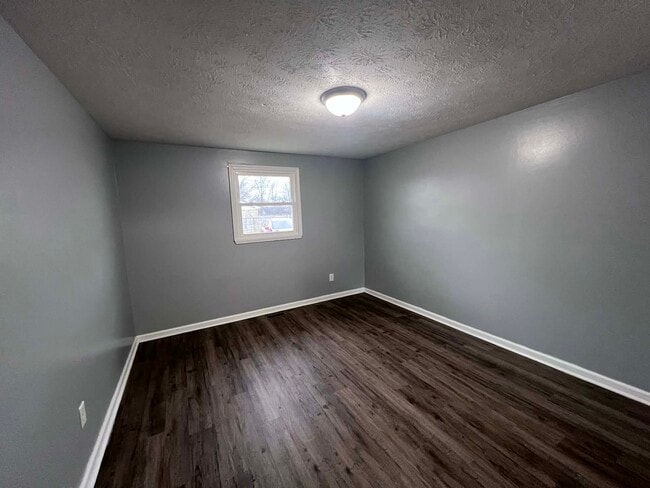 Photo - 1110 Leota Dr