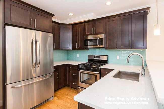 Photo - 207 Arlington St Apartments Unit 1