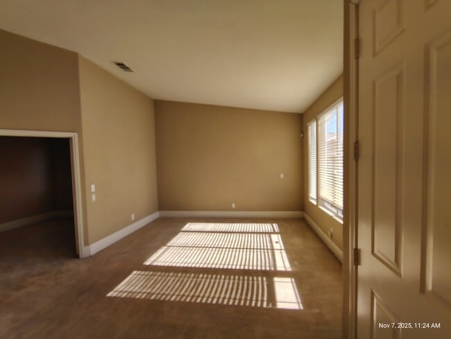 Photo - 9160 Valley Spring Ct