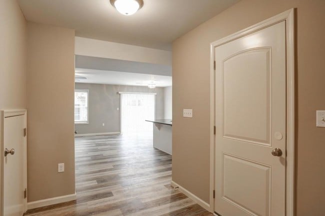 Photo - 30 Brook Side Dr