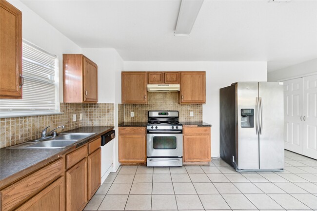 Photo - 7938 Chatham Springs Ln