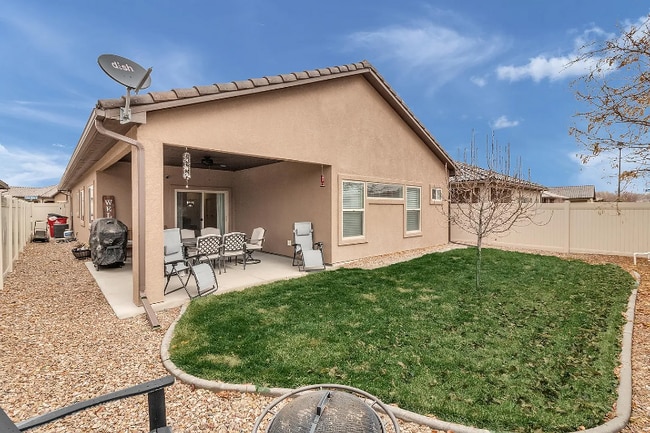 Photo - 205 Kelso Mesa Dr