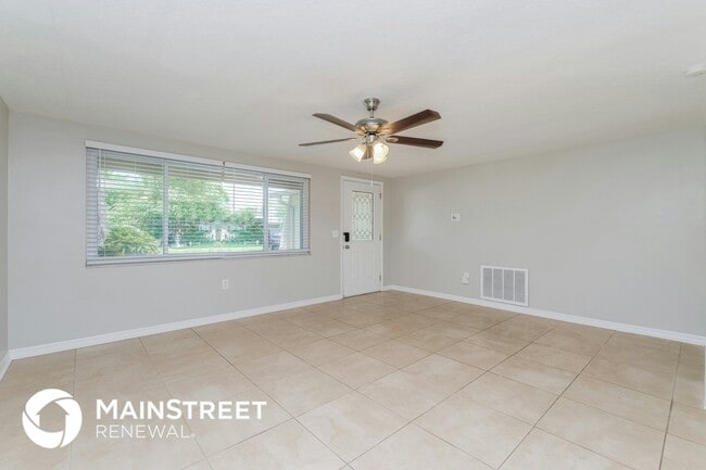 Photo - 5700 Thrush Dr