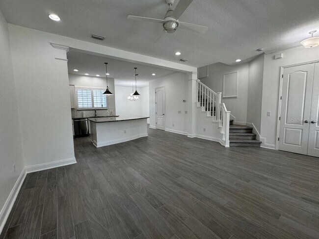 Photo - 1363 Ponce Dr
