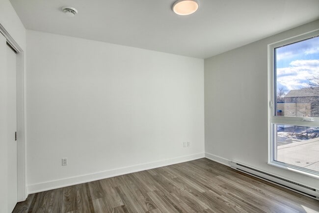 Photo - 9675 Av. Papineau Unit 301
