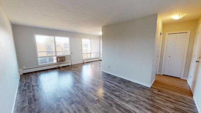 Photo - Victoria Apartments