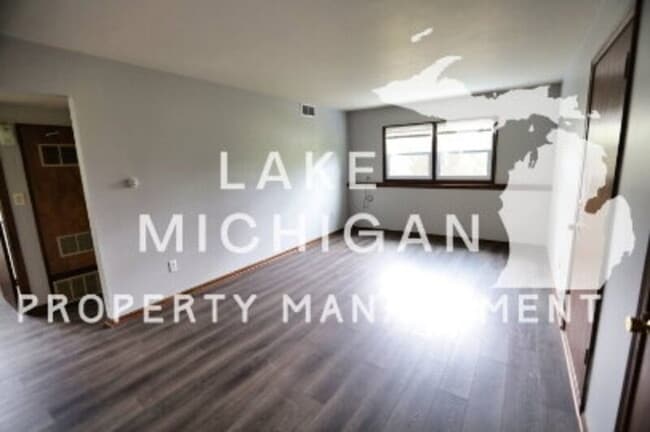 Photo - 2063 Andrew St SE