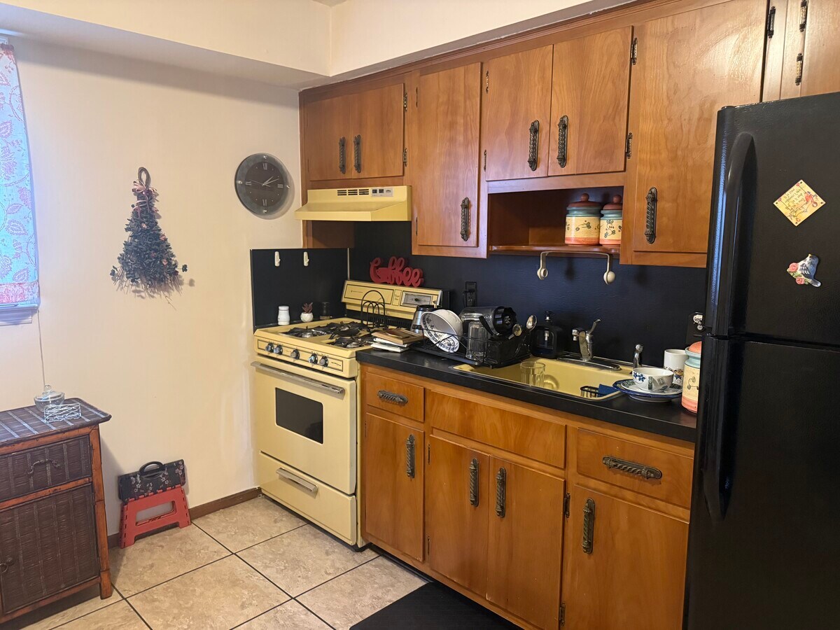 Photo - 1152 Tulip Ave Unit 1