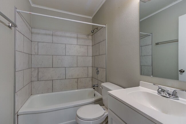 Photo - SF-007-904/906 South 20th Street Duplex Unit 906