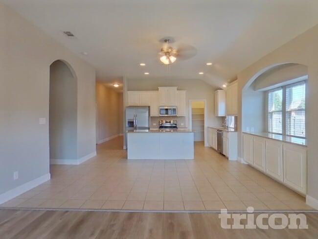 Photo - 1301 Hearthstone Dr