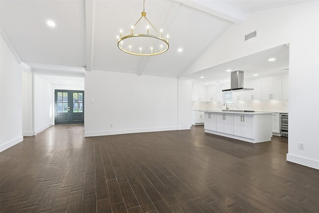 Photo - 2410 Del Norte St