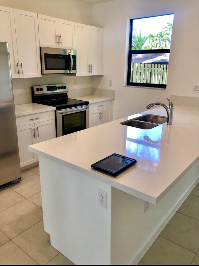 Photo - 2813 SW 17th Ave