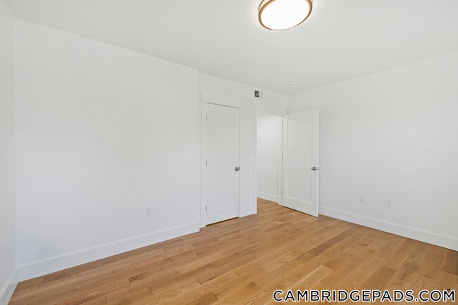Photo - 406 Columbia St Apartment Unit 1