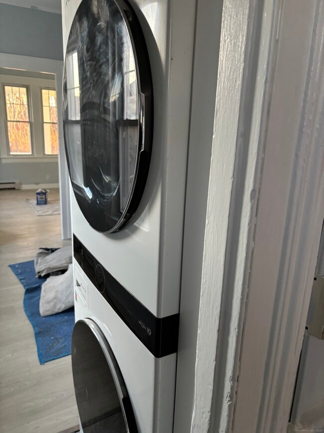 Photo - 35 Washington St