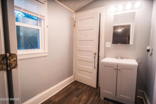 Photo - 3440 Brookdale Ave