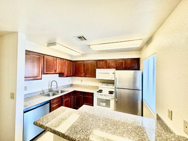 Photo - Las Vegas Guard-Gated Condo for Rent | 2 Bedroom Upstairs Unit | River Glen Community Unidad #222