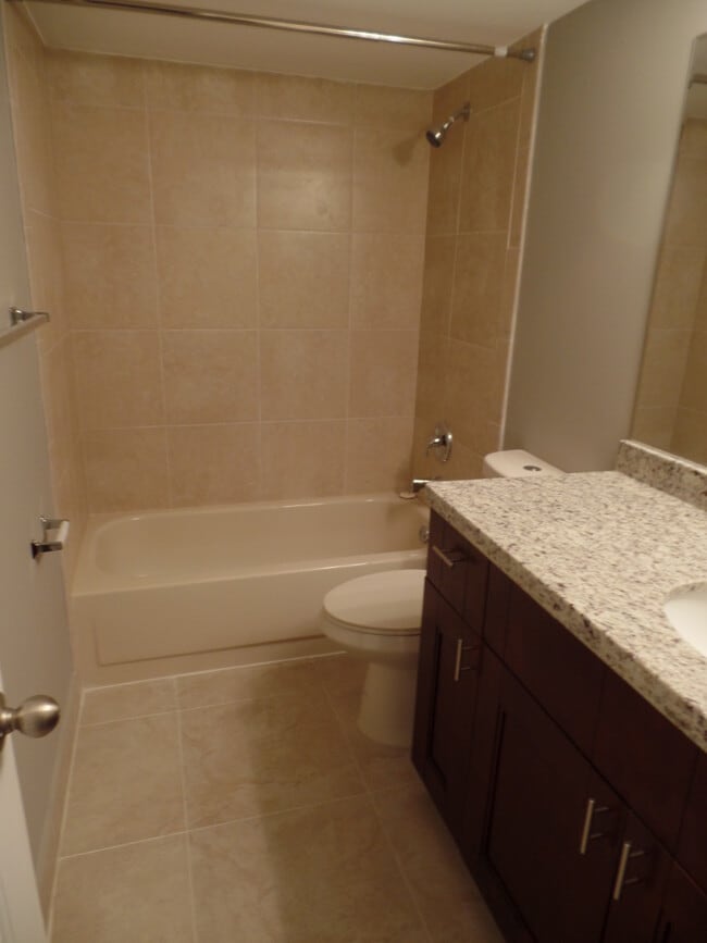 Photo - 118 Lake Emerald Dr Unit 207