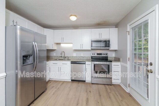 Photo - 1021 Amber Acres Ln