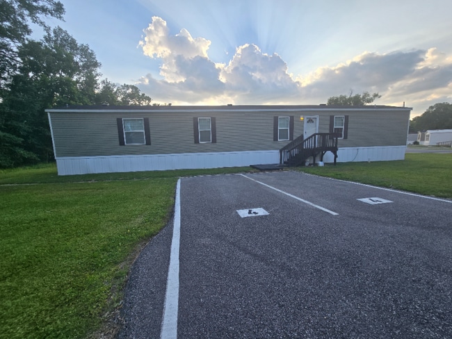 Photo - 13124 Herring Dr House