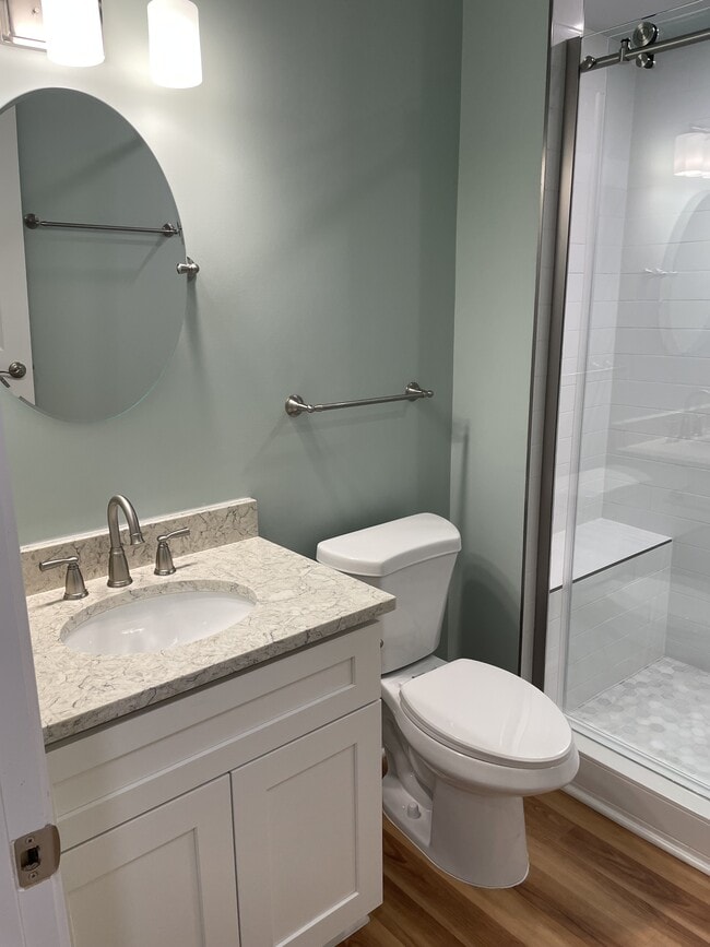 Photo - 1337 Wimbledon Way