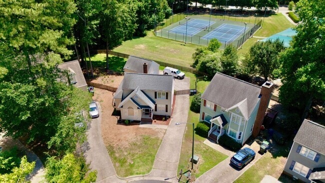 Building Photo - 4512 Emmit Dr Rental