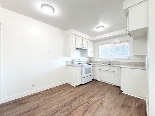 Photo - 820 Oakwood St Unidad 3