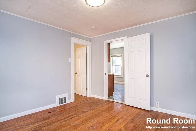 Photo - 28 Moreland St Unit 1