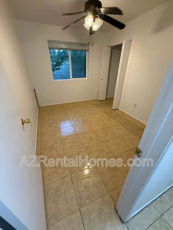 Photo - 6820 E Avalon Dr Unit Apt 1