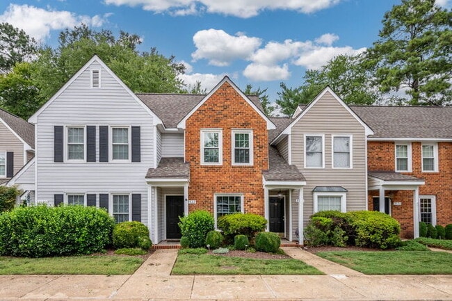 Building Photo - Convenient 2 Bedroom Condo in Henrico's West End Unit 1