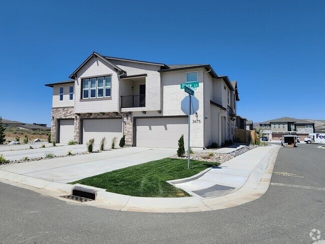 Building Photo - Brand New Townhome in South Carson City