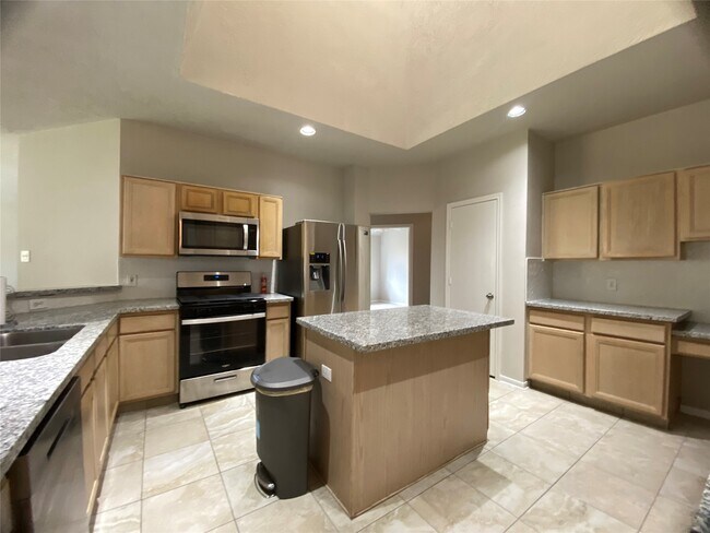Photo - 15922 Williwaw Dr