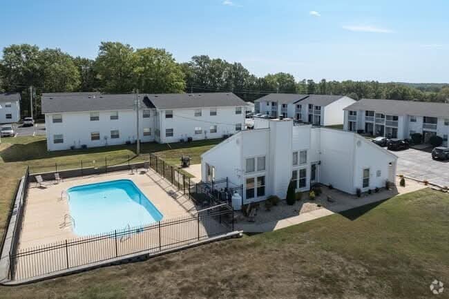 Building Photo - 441 Cedarview Ct Rental