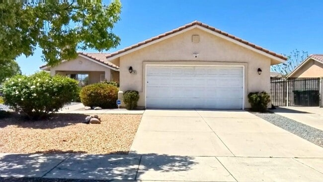 Building Photo - 1245 Millie Dr