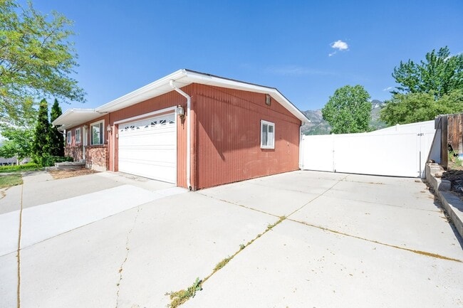 Photo - 9325 Quail Hollow Cir