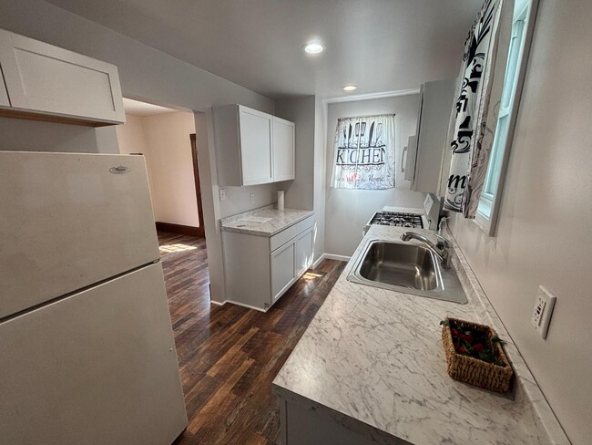 Photo - 1511 20th Ave