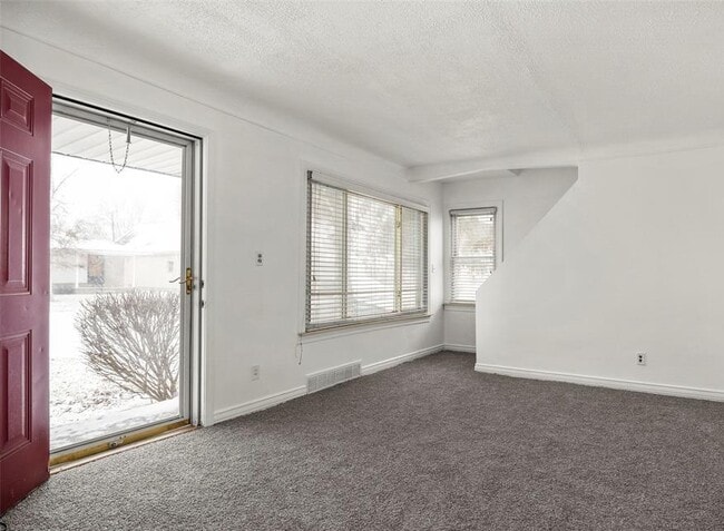 Photo - 24868 Grove Ave