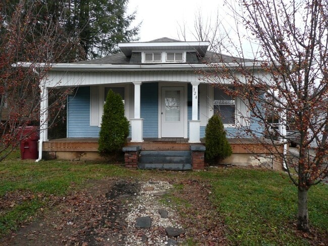 Building Photo - 324 Highland Ave Rental